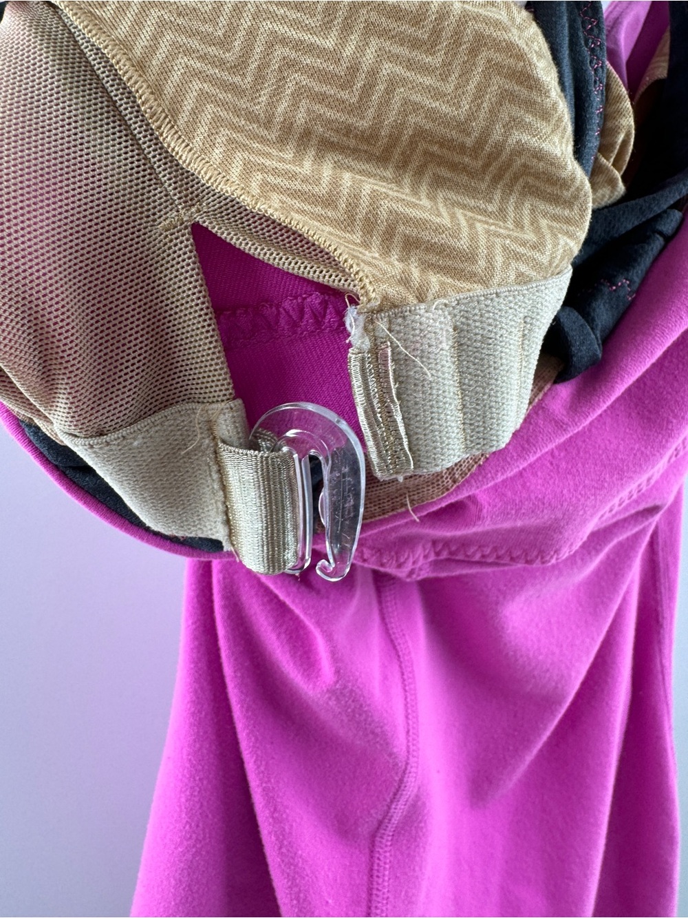 Lululemon Pink Racerback Athletic Tank Top – Estimated Size 6 - Picture 8 of 8